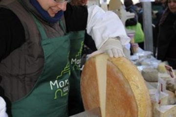 Prodotti Enogastronomici - Fontina